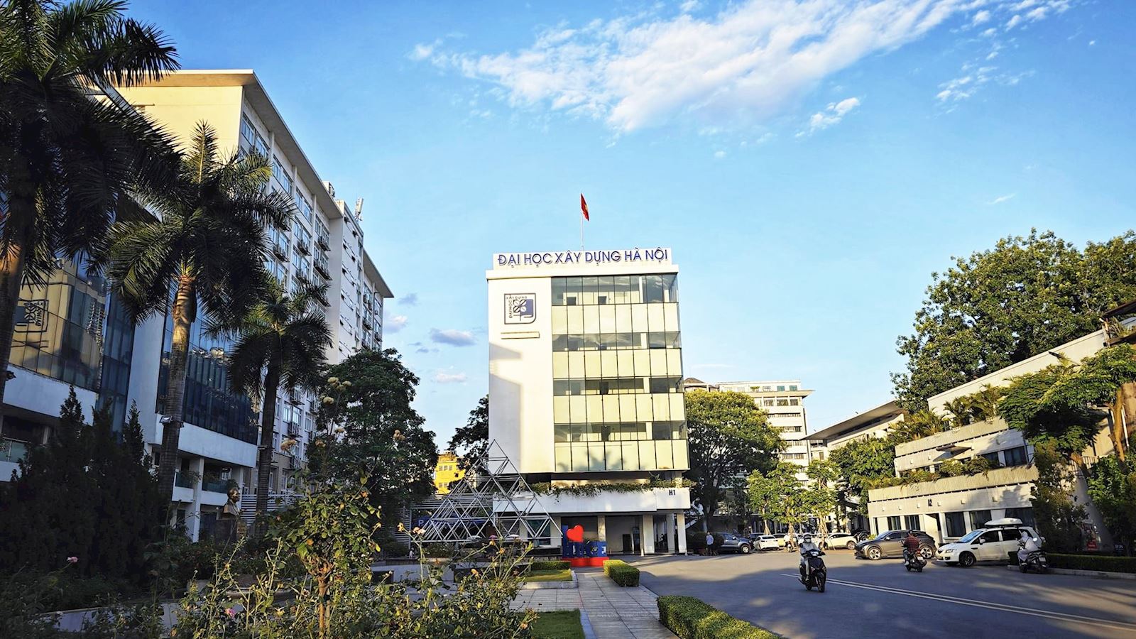Kế hoạch tổ chức cho sinh viên K69 đợt 11 năm học 2024-2025 học Giáo dục Quốc phòng - An ninh tại cơ sở Hà Nam (