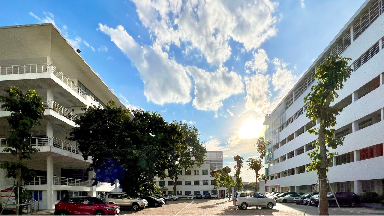 THÔNG BÁO VỀ VIỆC XÉT GIAO THỰC TẬP TỐT NGHIỆP VÀ ĐỒ ÁN TỐT NGHIỆP ĐỢT 3 CÓ ĐIỀU KIỆN